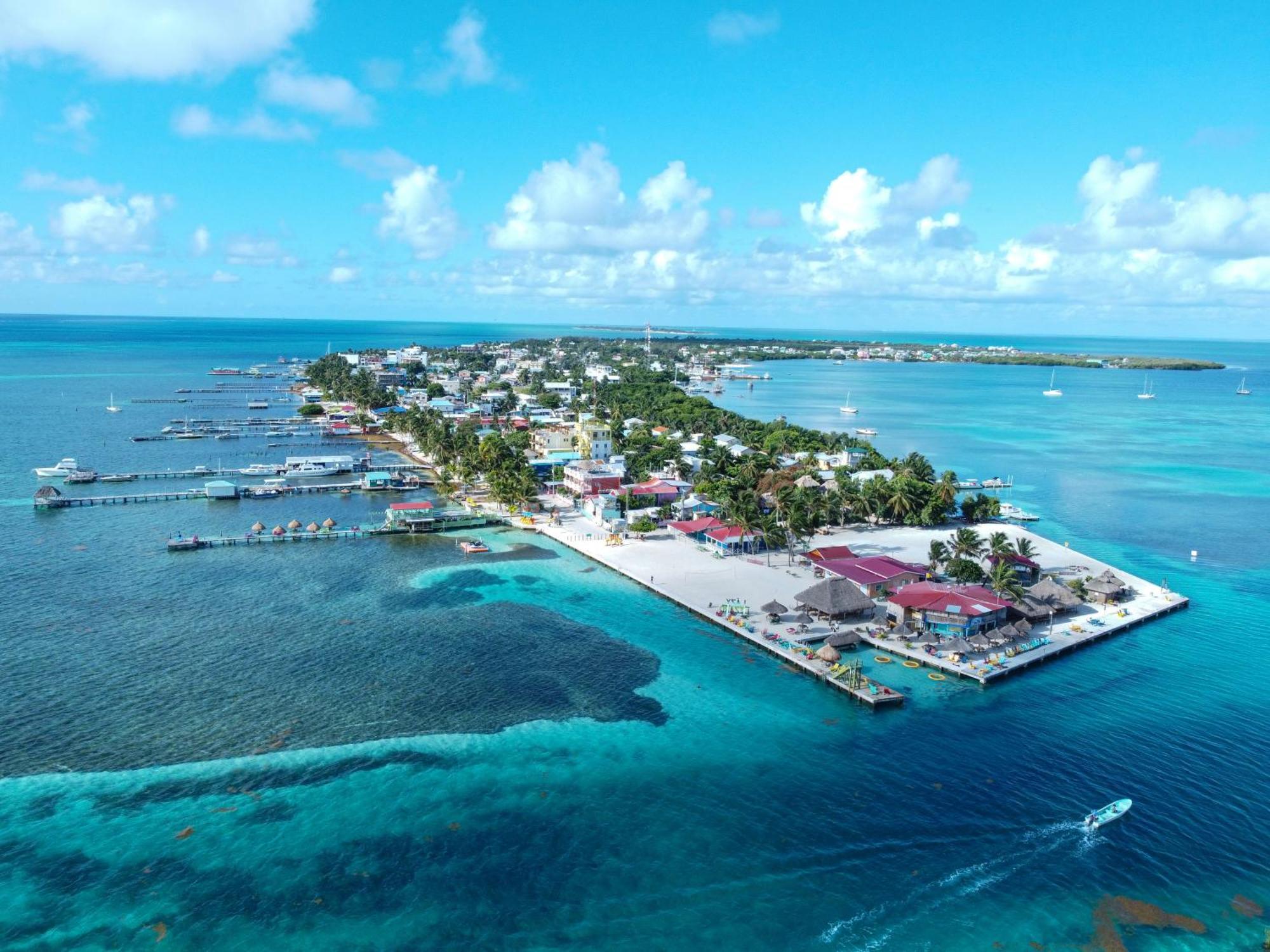 Hidden Treasure Vacation Home Blue Bay Cottage Caye Caulker Buitenkant foto