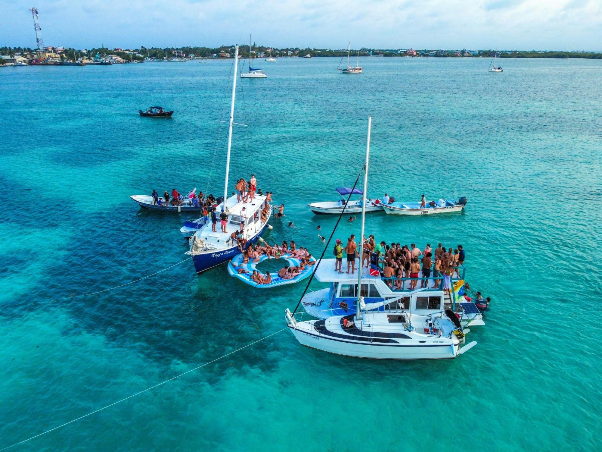 Hidden Treasure Vacation Home Blue Bay Cottage Caye Caulker Buitenkant foto